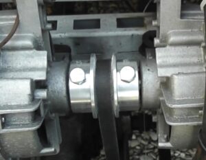 Montage de la voiture électrique de Tonton Bahri — photo 16