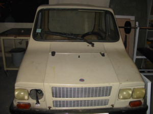 Montage de la voiture électrique de Tonton Bahri — photo 20